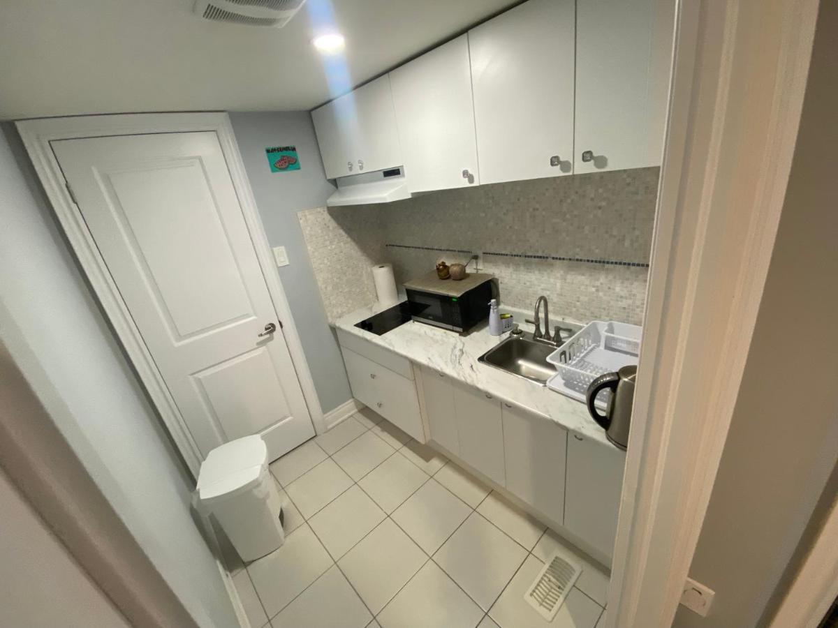 2 Bedroom With 2 Ensuites Unit In Richmond Hill Bagian luar foto