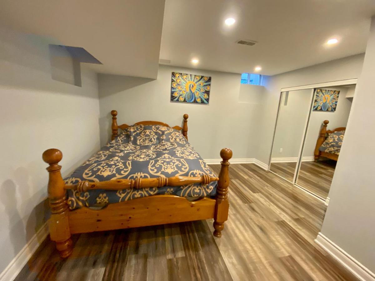 2 Bedroom With 2 Ensuites Unit In Richmond Hill Bagian luar foto