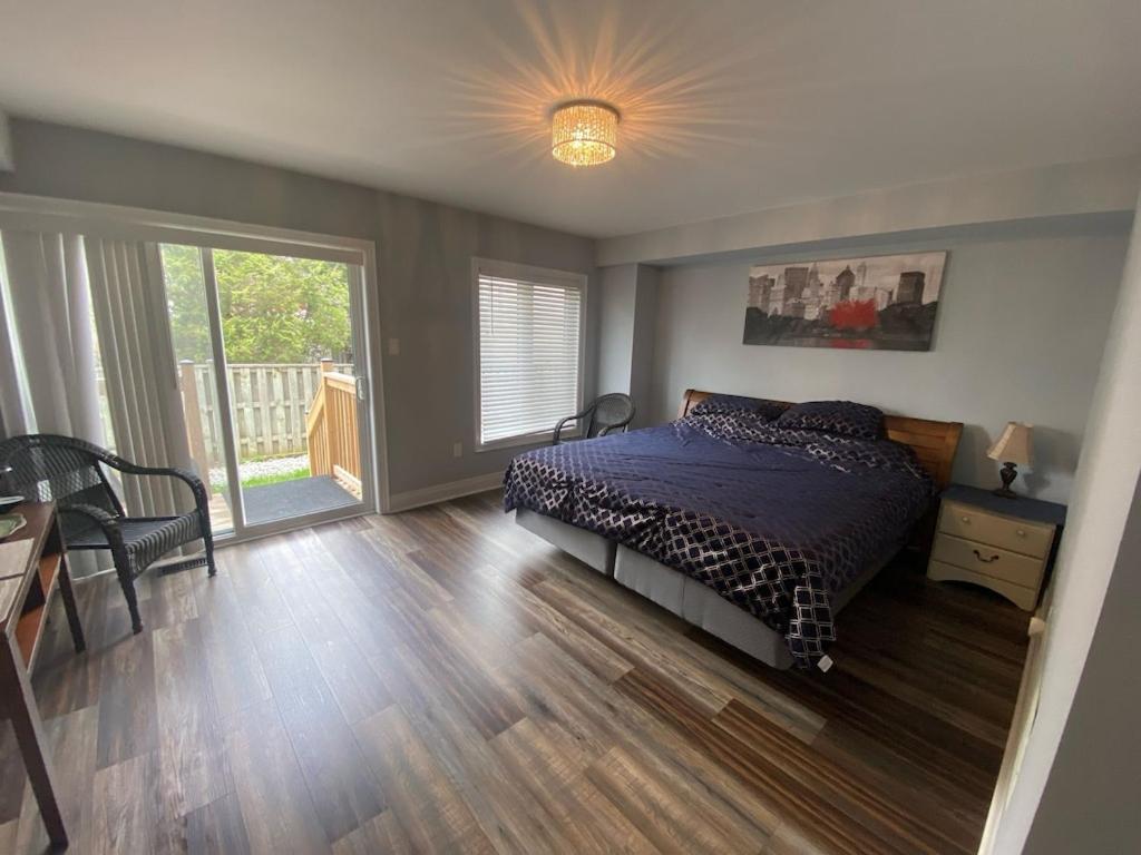 2 Bedroom With 2 Ensuites Unit In Richmond Hill Bagian luar foto